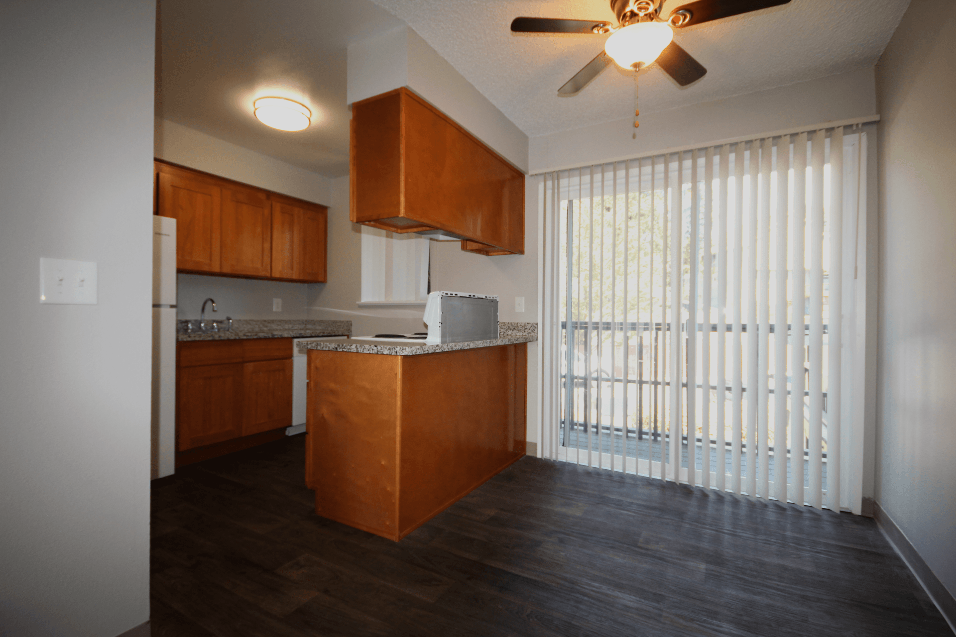 Photos View Echo Glen Apartments Interior and Exterior Images Online