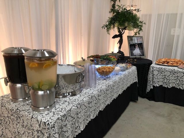 finger foods and drinks for wedding