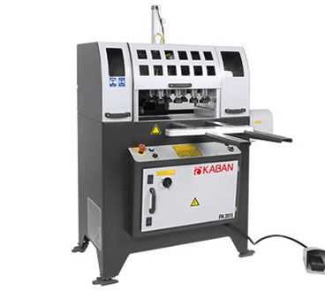 Intestatrice per alluminio