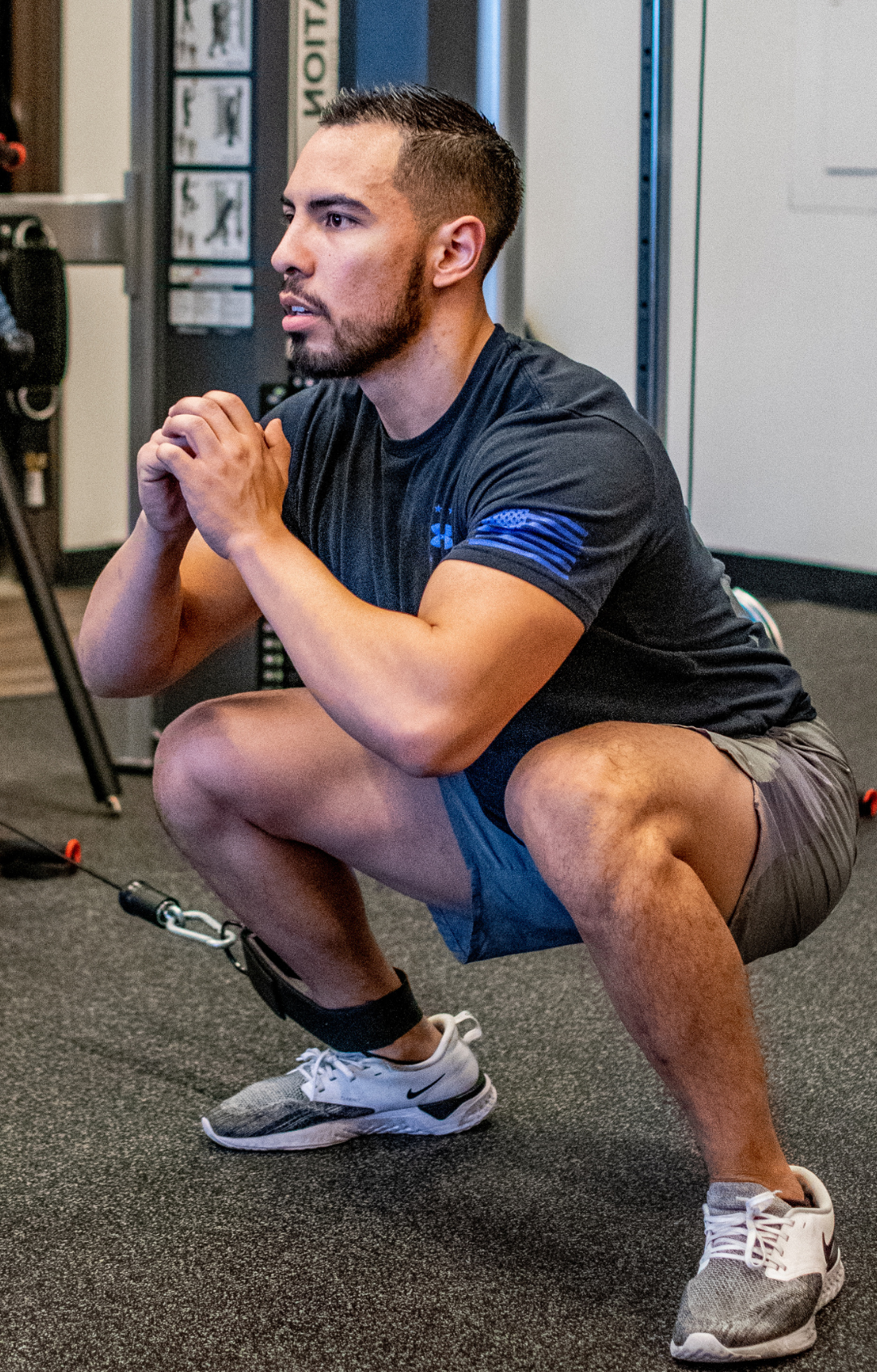 Brickz Fitness Trainer Alonzo Squatting How to squat properly