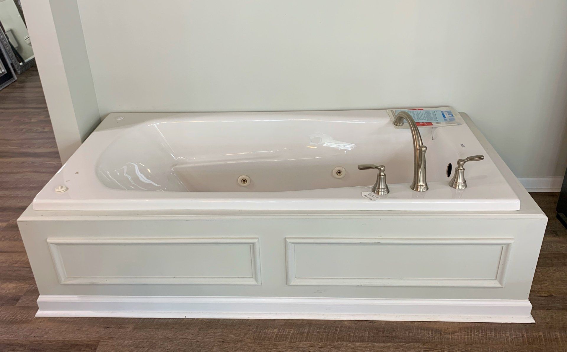 Bathtub