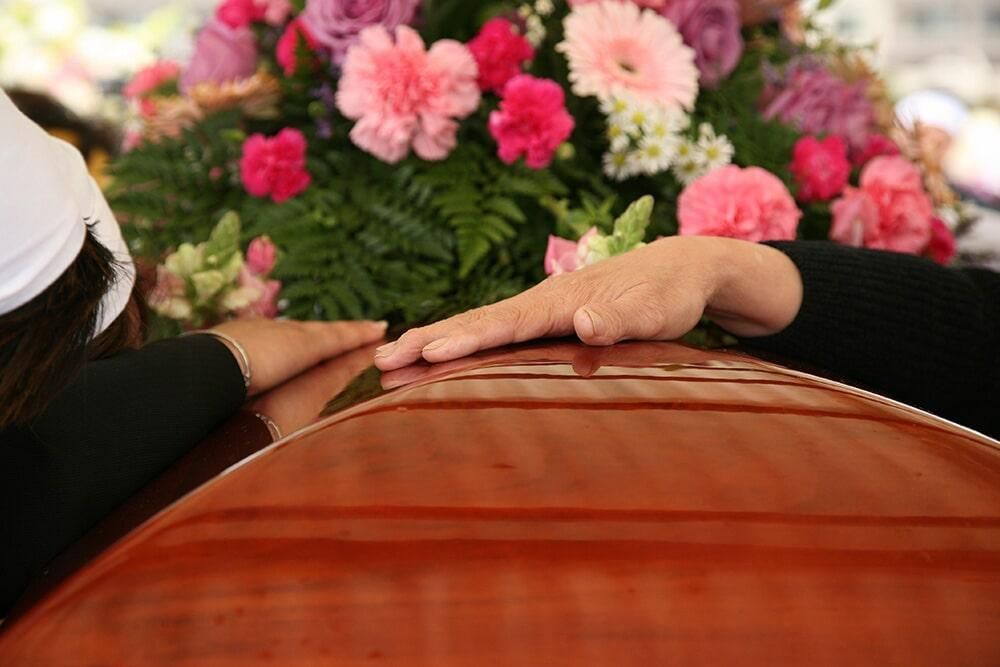 FUNERALES SUÁREZ