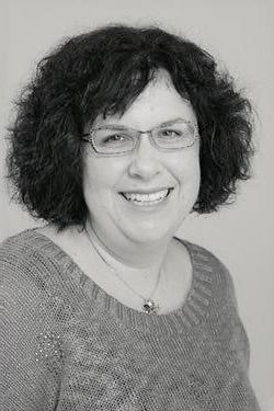 Jo Martin Business Manager