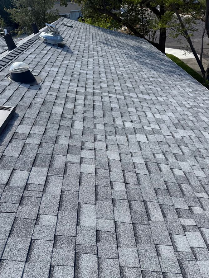 From inspections and repairs to full replacements, Alonso's Roofing will deliver dependable solutions that stand the test of time.