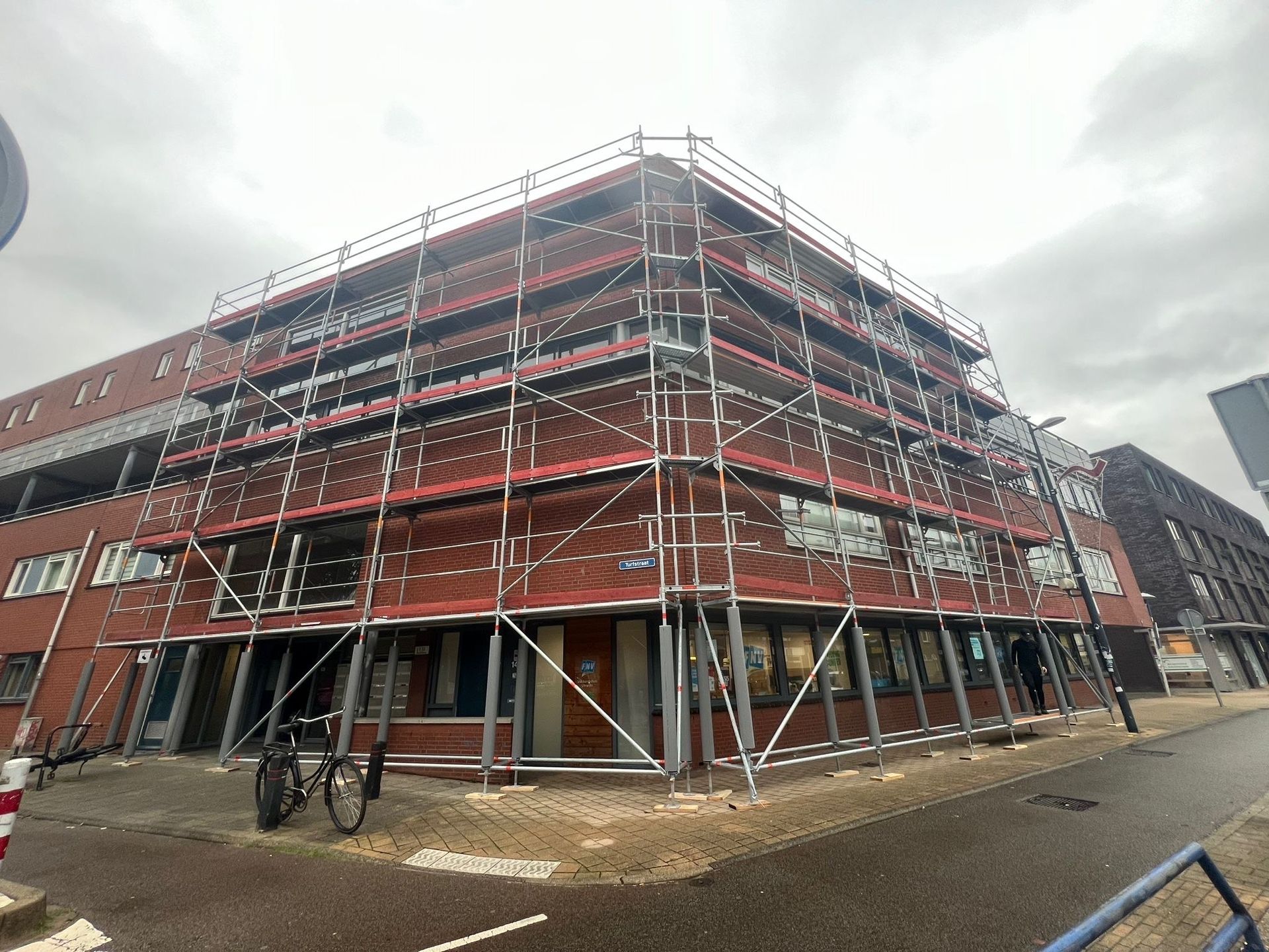 Steiger huren Apeldoorn 123 Apeldoorns steigerverhuur Vanaf € 10