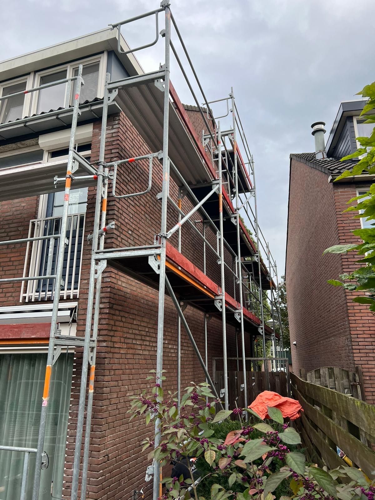 123 Steiger huren Lelystad Lelystads Steigerverhuur al vanaf € 10