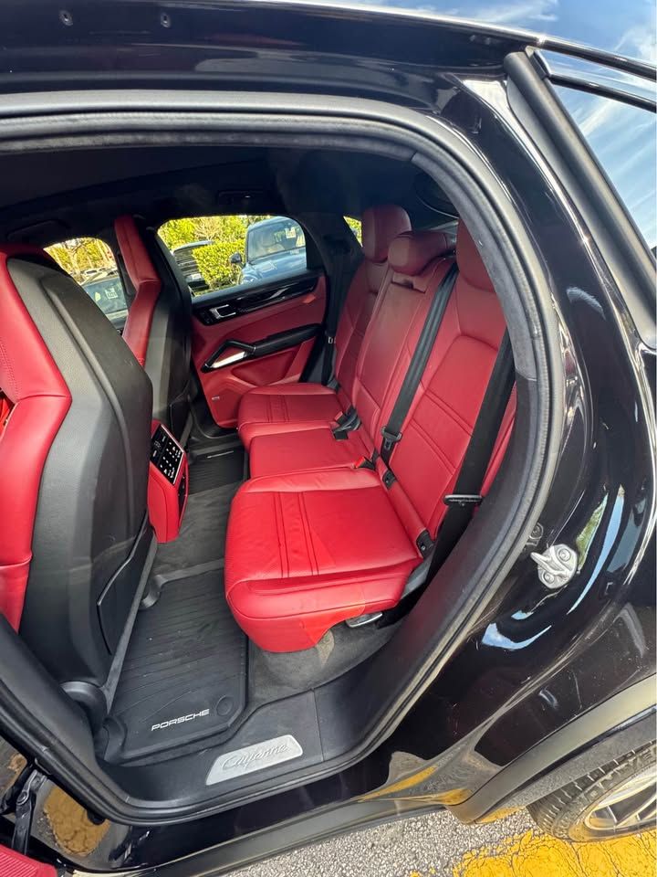 2020 Porsche Cayenne Coupe Turbo Photo | Eurotech Knoxville