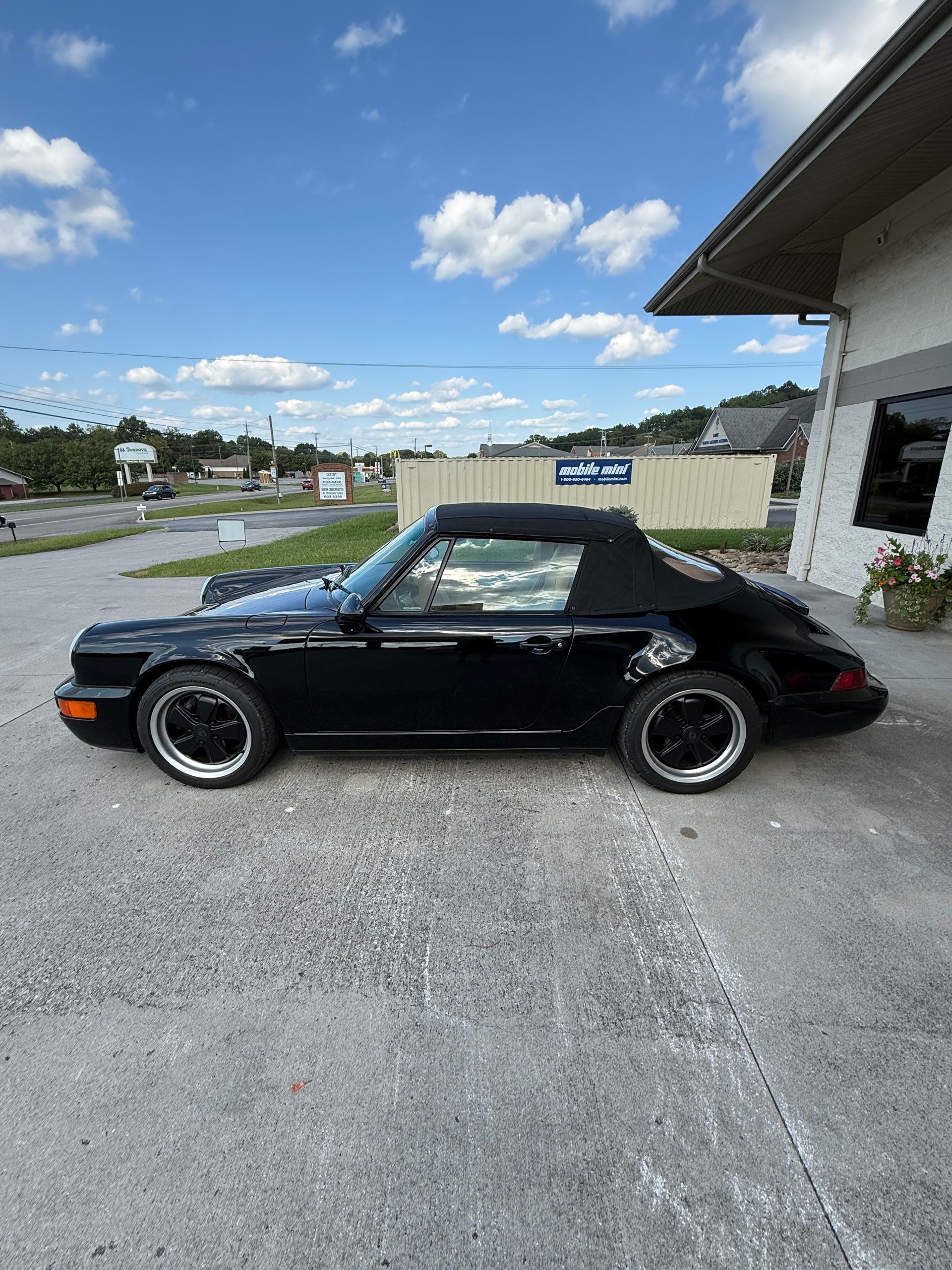 1991 Porsche 911 Carrera 2 Photo | Eurotech Knoxville