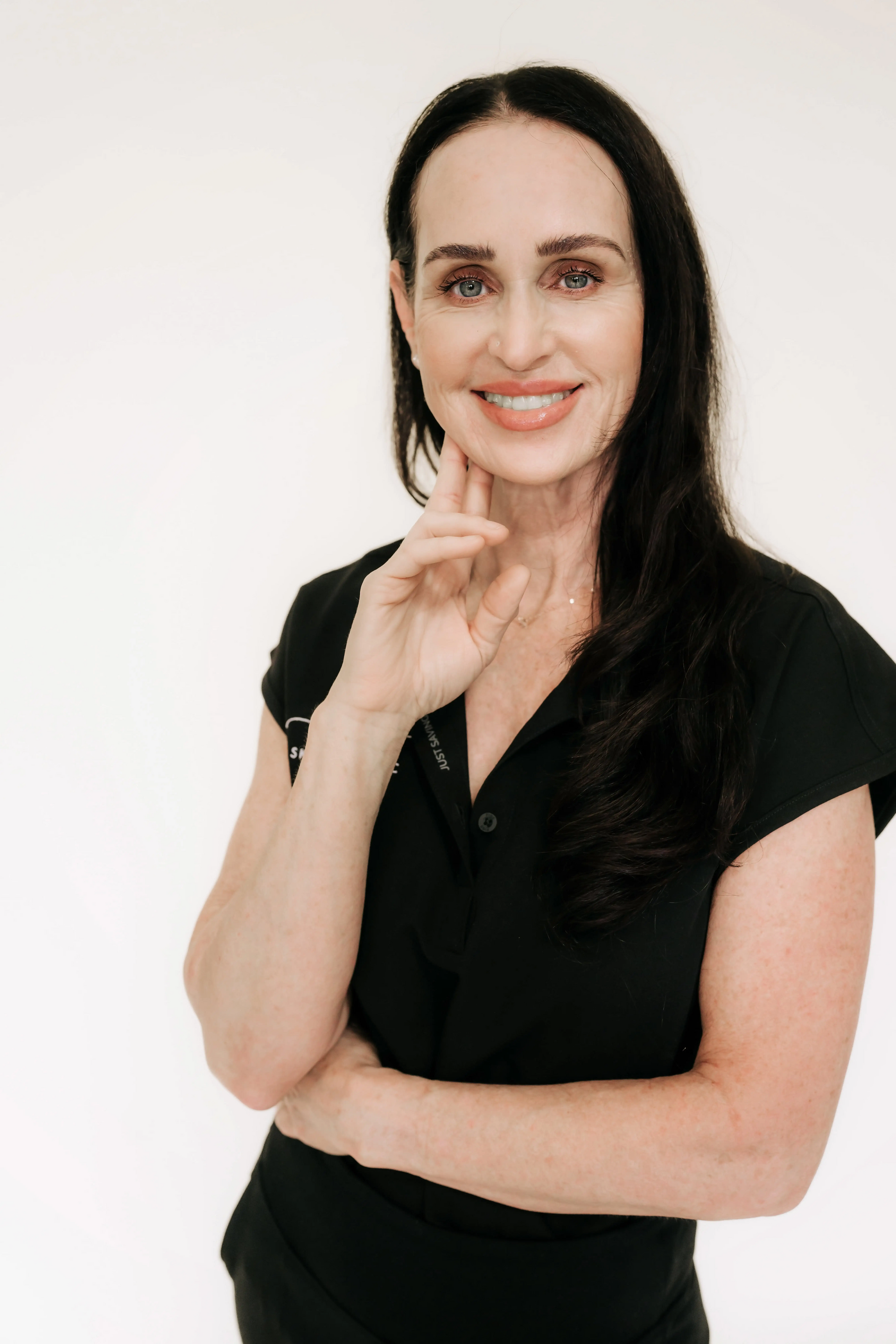 Portrait of Julie Diep, Licensed Clinical Aesthetician at Skin & Tonic