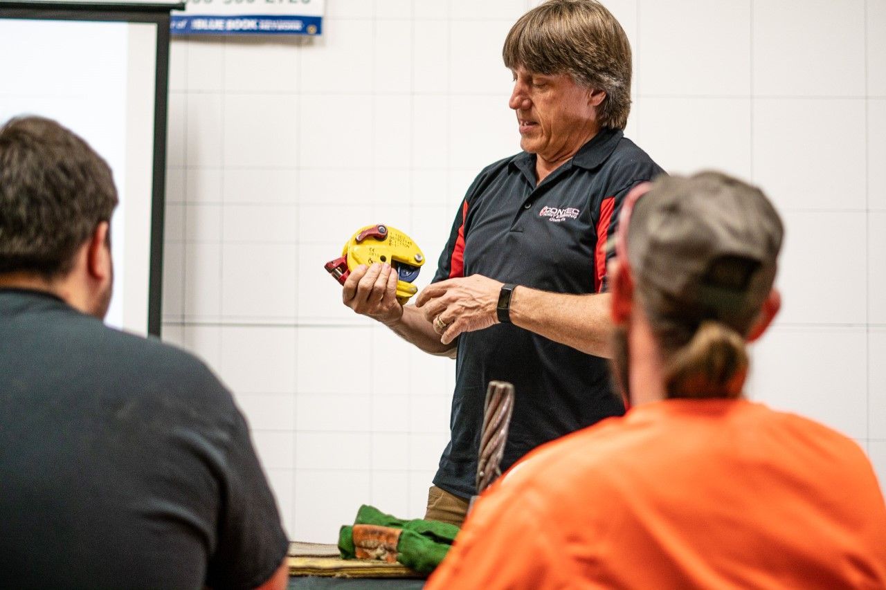 Training For Rigging Equitment Fresno CA