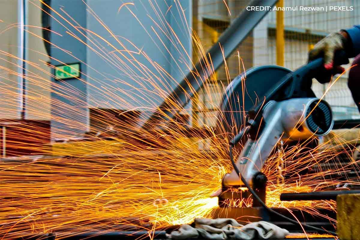 Steel-and-Aluminum-Tariffs-What-They-Mean-for-Canadian-Construction-and-Manufacturing