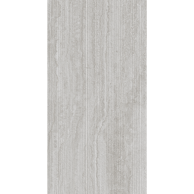 Azulejo rectangular gris con líneas verticales texturizadas.