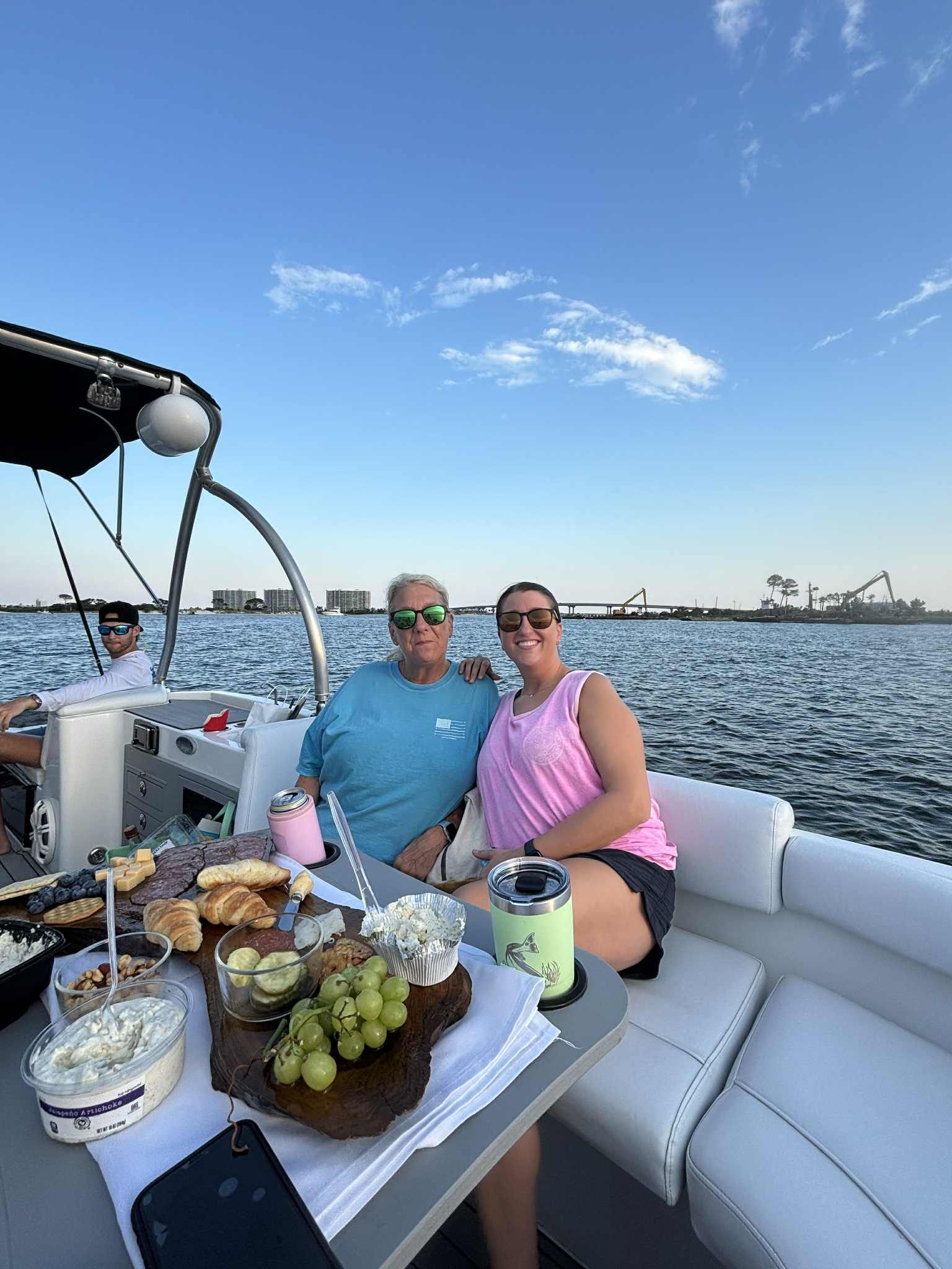 Family Custom Charter Cruise around Alabama Beaches