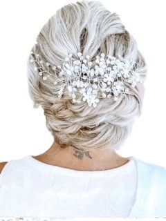 beach wedding updo style