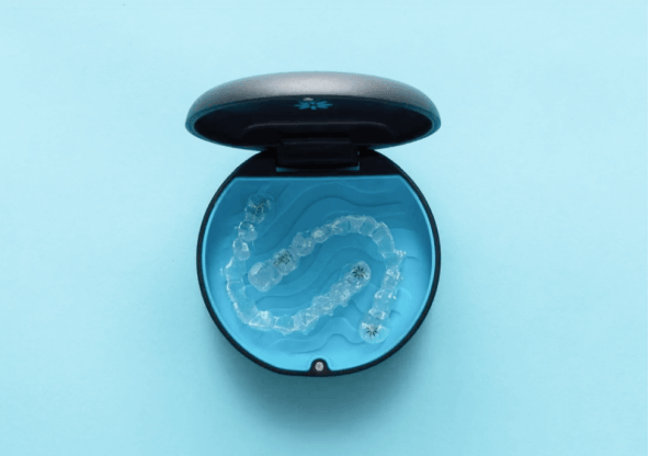 Caixa do Invisalign Caixa do Invisalign