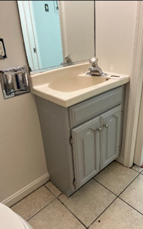 116 Prowell Drive Apt 5 Camp Hill Apartment Bathroom