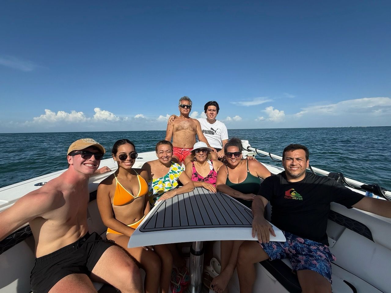 Boat renters parting on pontoon. 