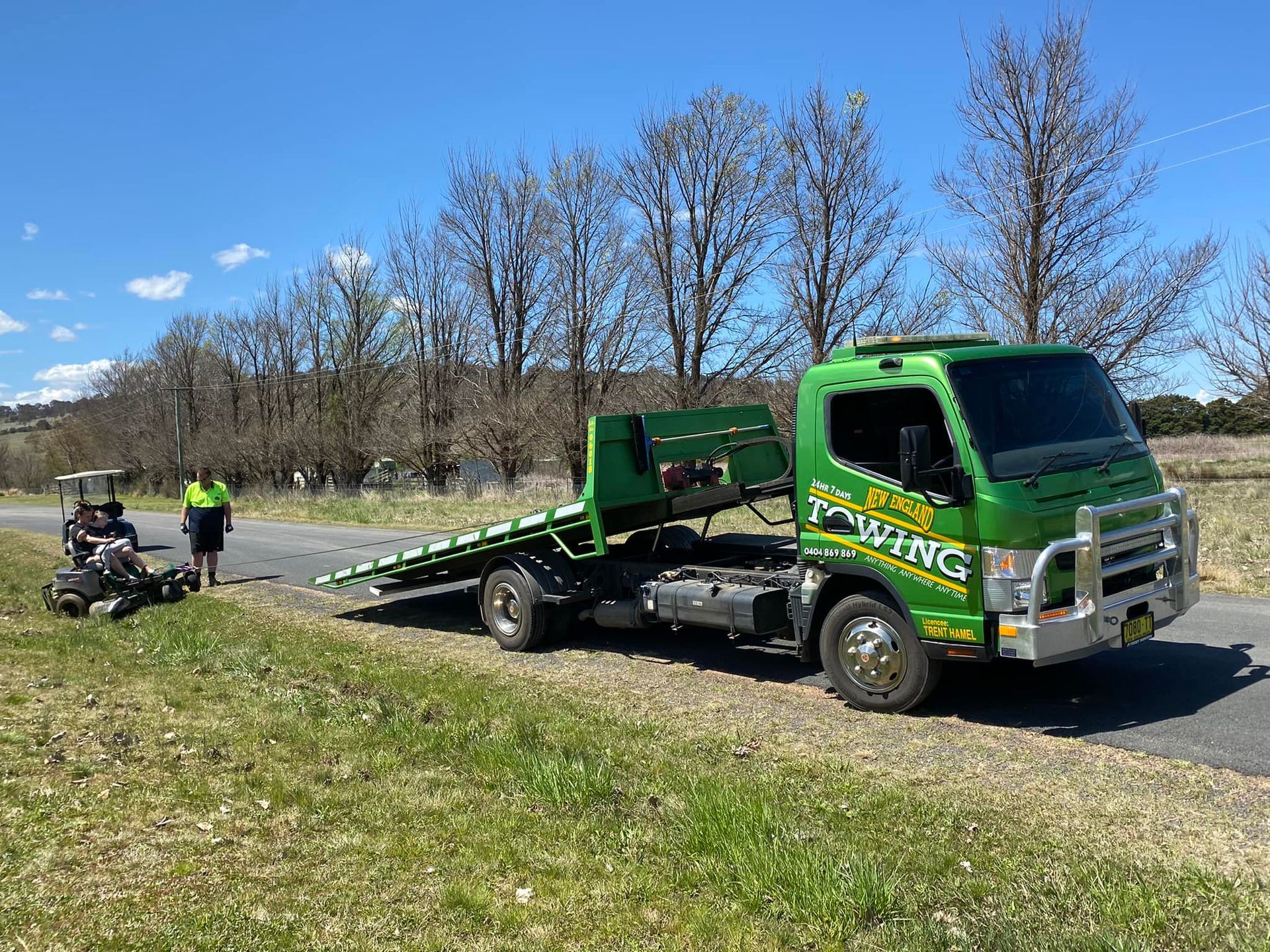 Gray Container Van — New England Towing in Armidale, NSW