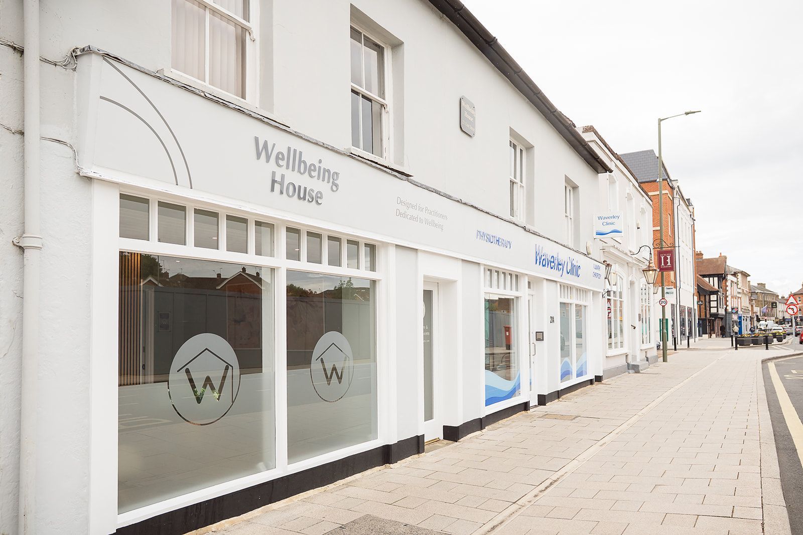 multidisciplinary healthcare environment in Farnham