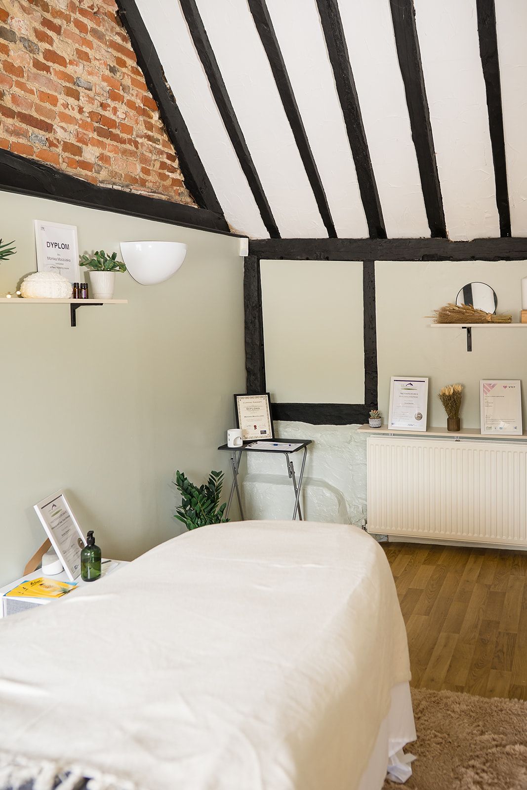 Customers or Patients Trust one Location in Farnham