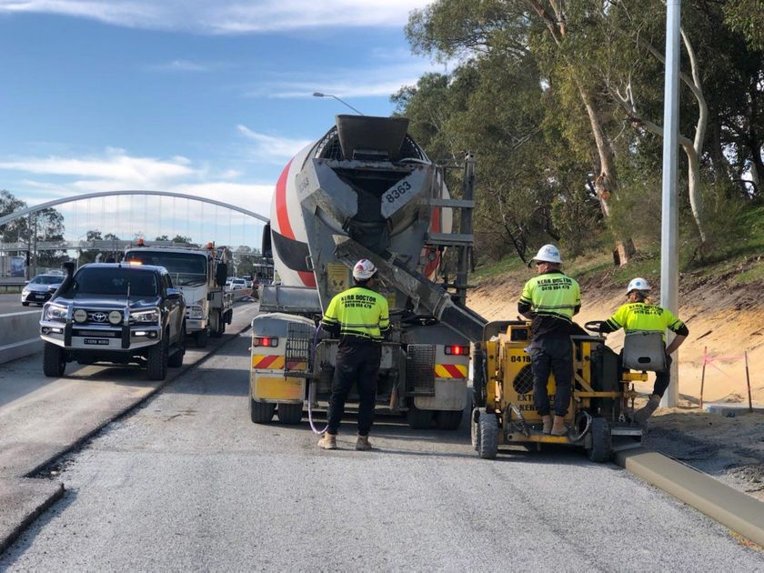 Men working at roadside kerb | Perth, WA | Kerb Doctor