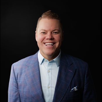 Headshot of Trace Sheridan. Visionary of Proxi app.