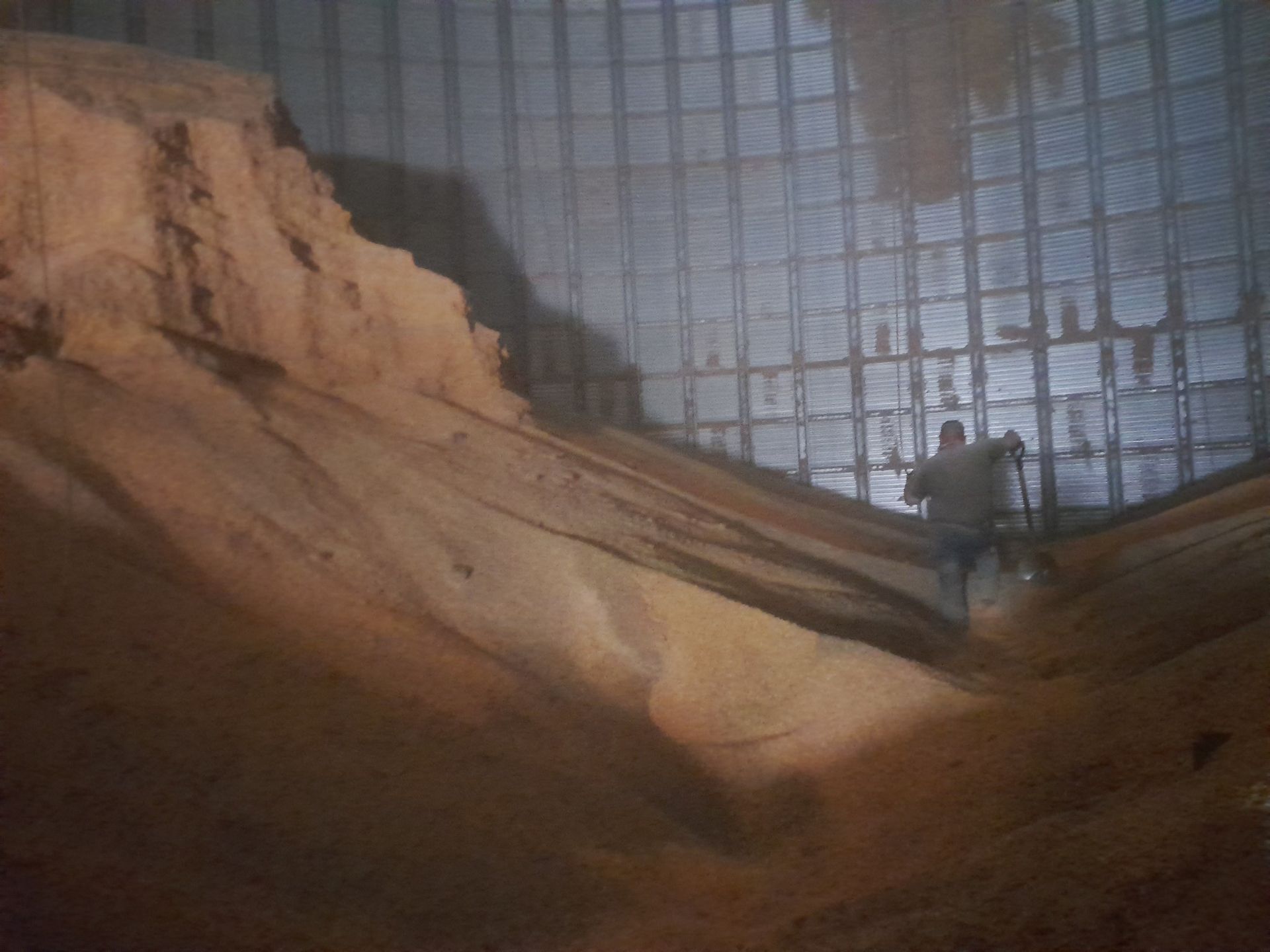 corn slope inside elevator