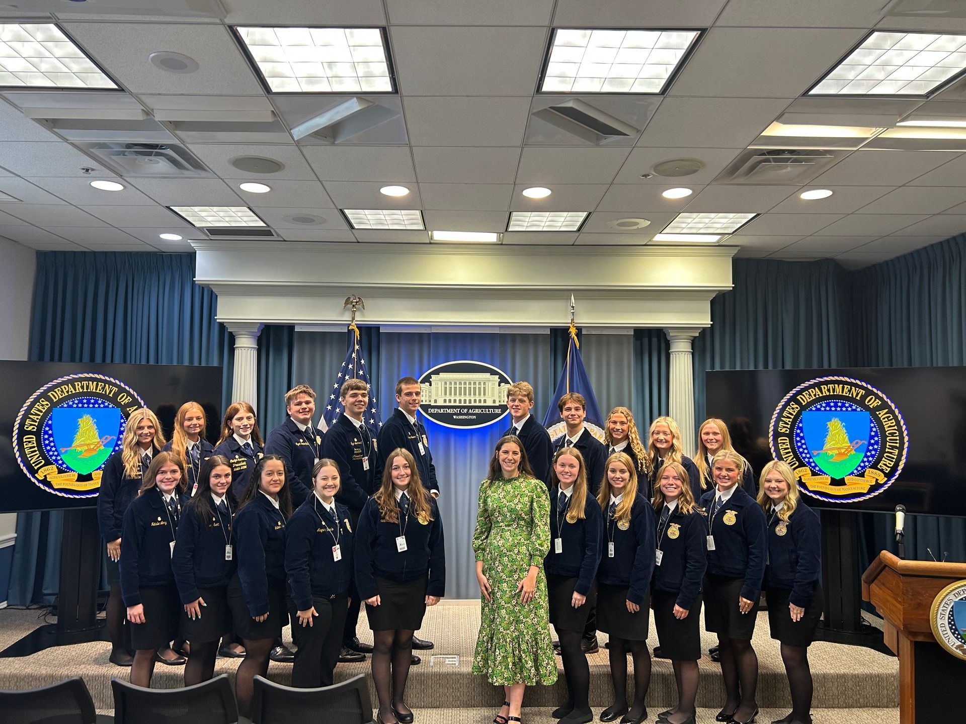 Illinois FFA Section Presidents and Halee Fisher