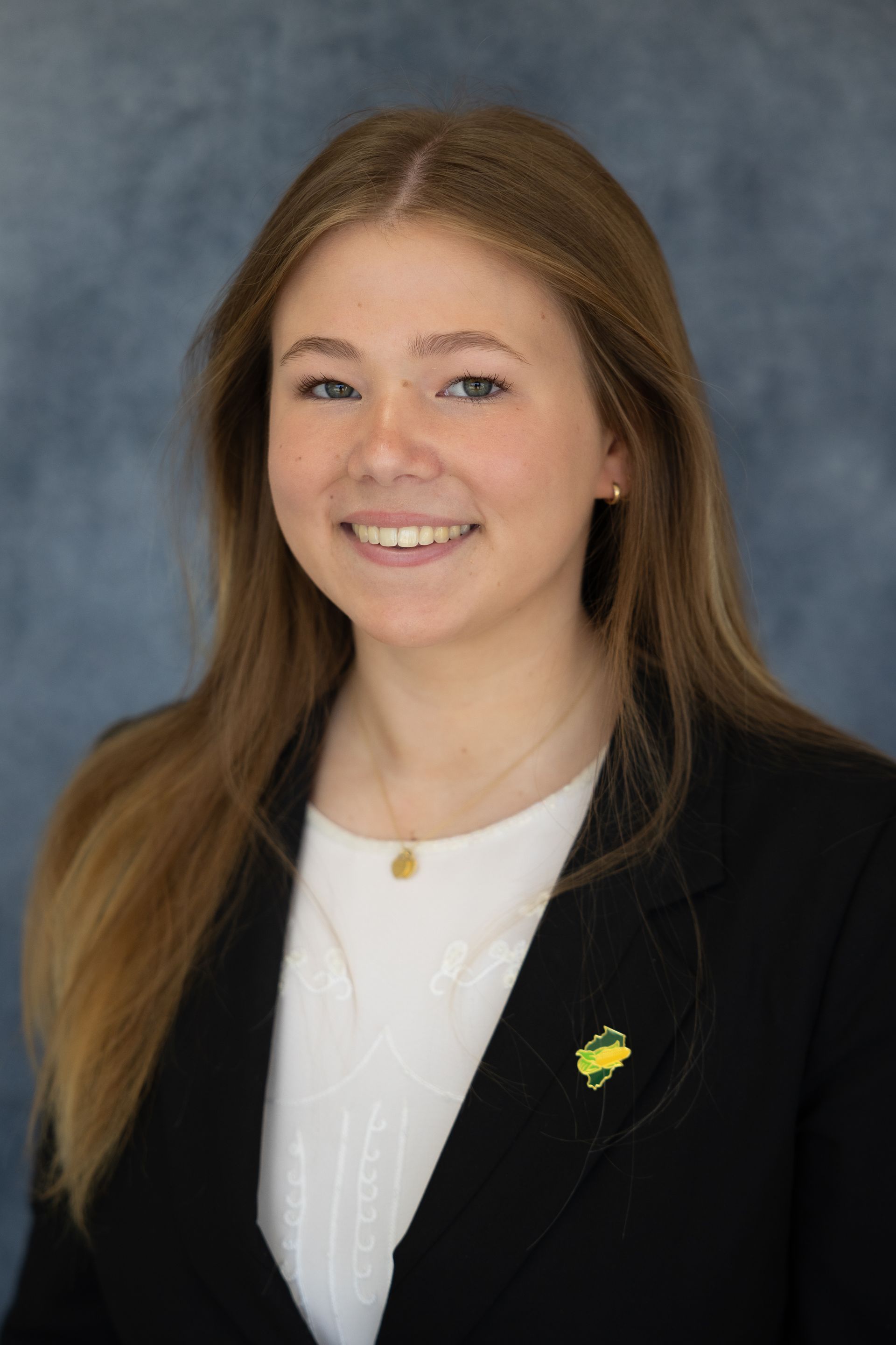 pearl mcdade headshot il corn summer 2026 intern