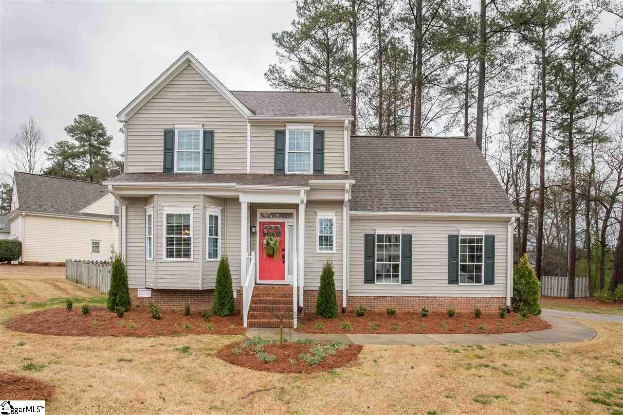 2 S Birkenstock Drive, Simpsonville, SC 29681