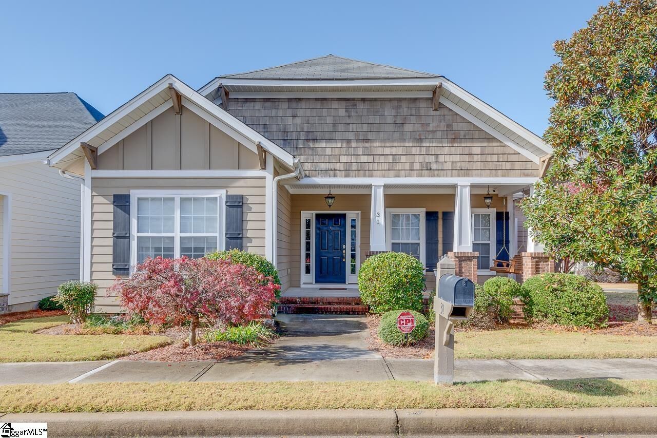 31 Pine Island Drive, Simpsonville, SC 29681