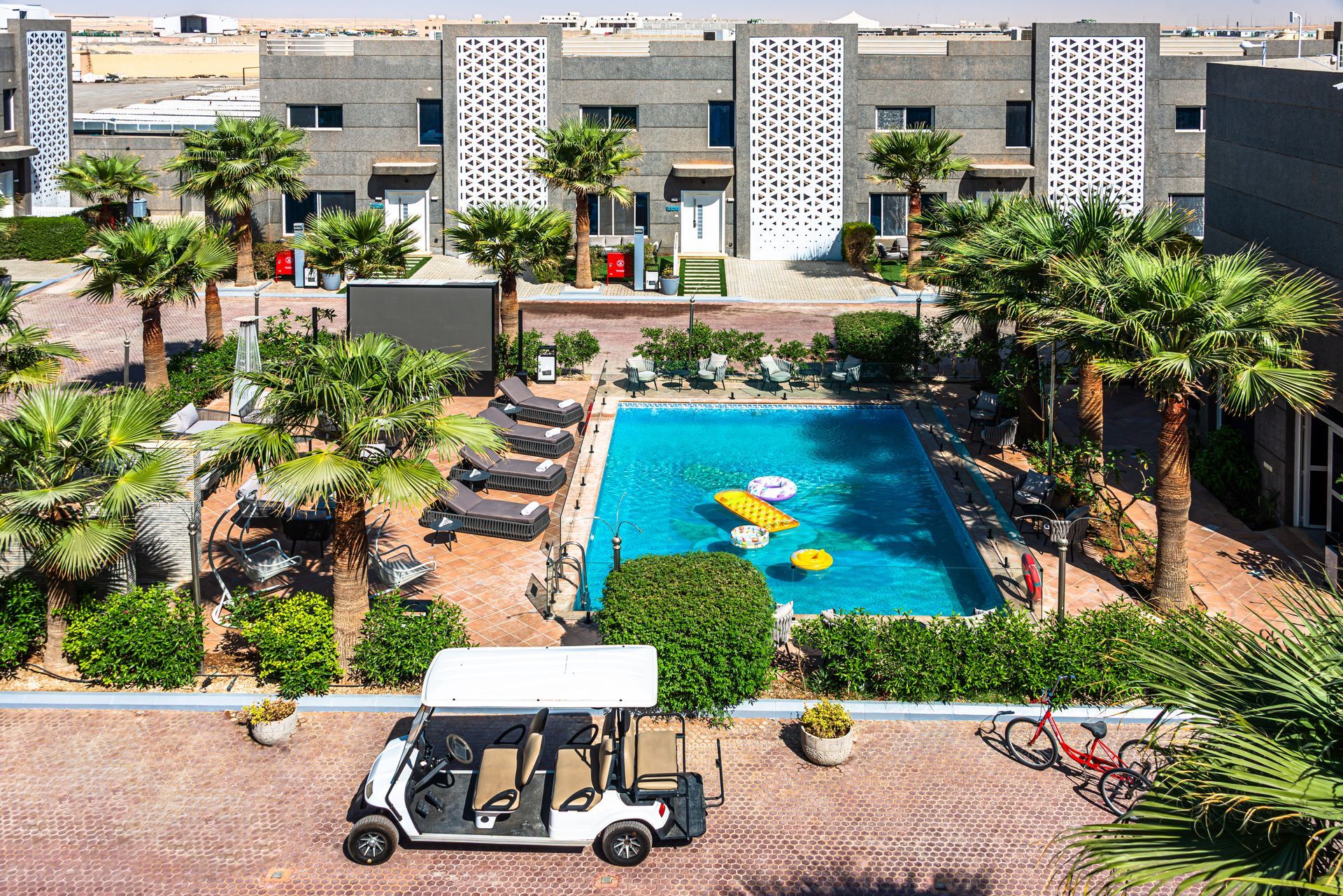 Al Qasr photo 