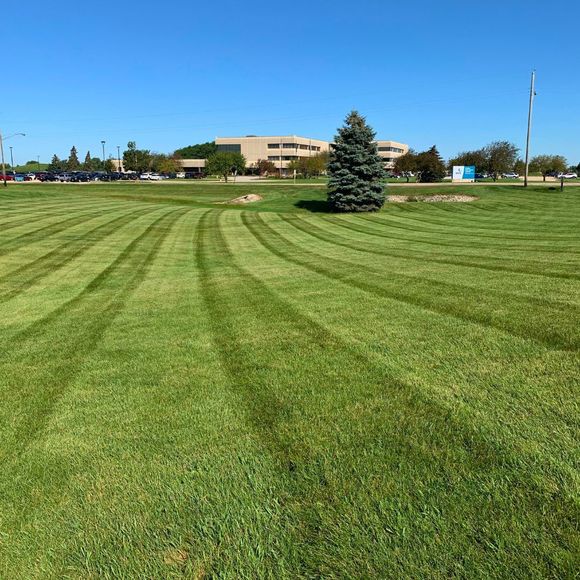 lawn care oshkosh wi