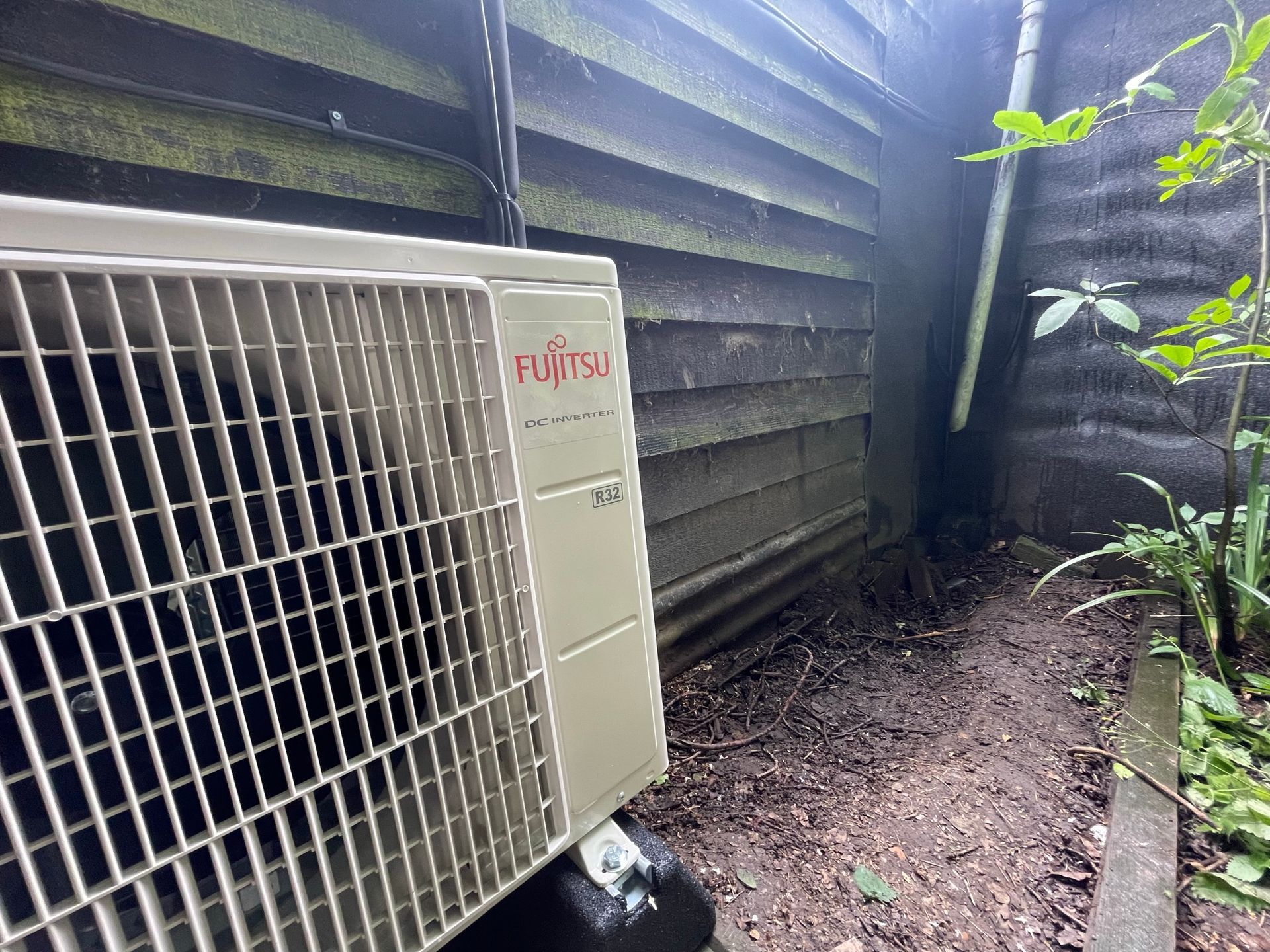 Fujitsu condenser 