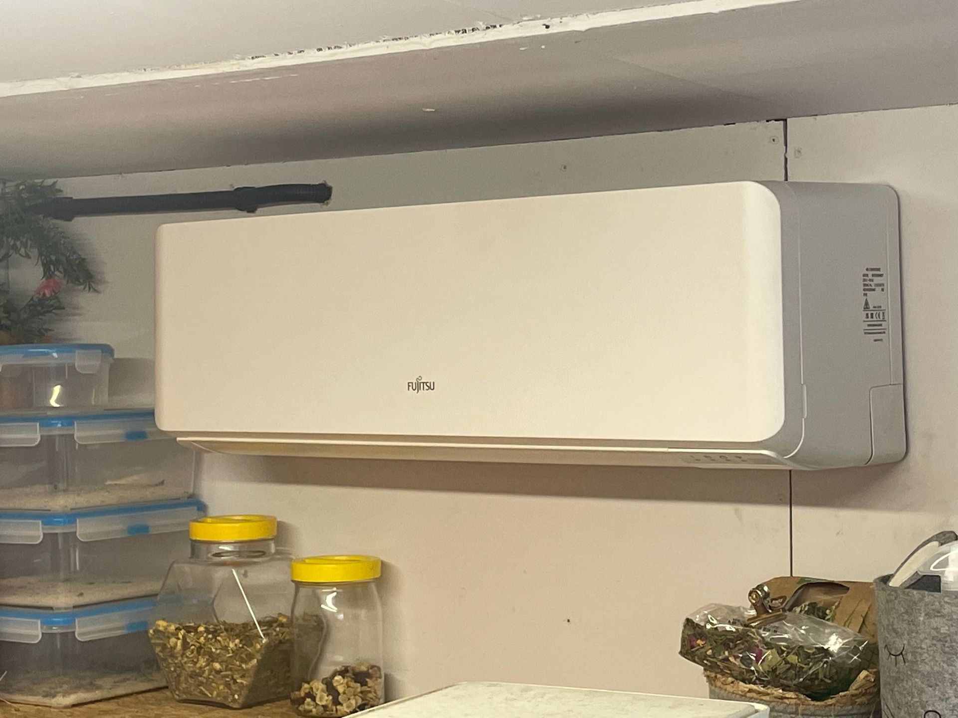 Fujitsu standard single split install