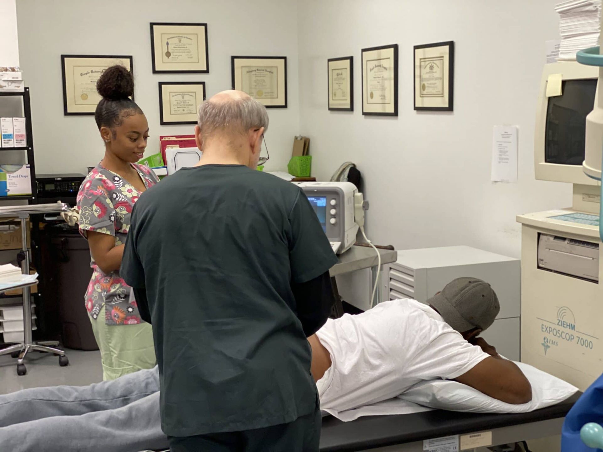 Joint Injection process with doctor