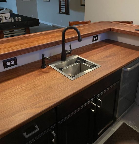 African Mahogany Bar Top – Ann Arbor, MI – B&B Heartwoods, Inc.