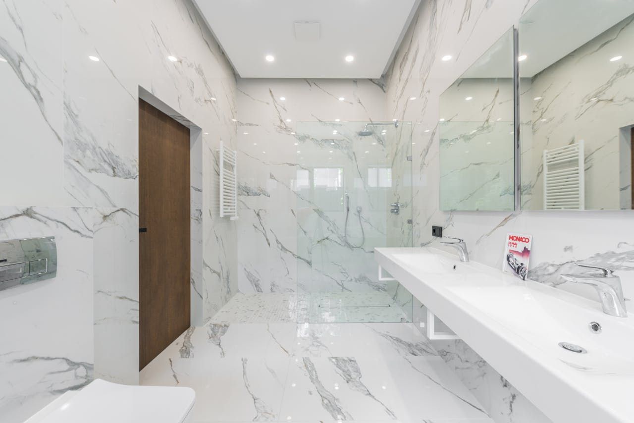 Bathroom Floors cleaner