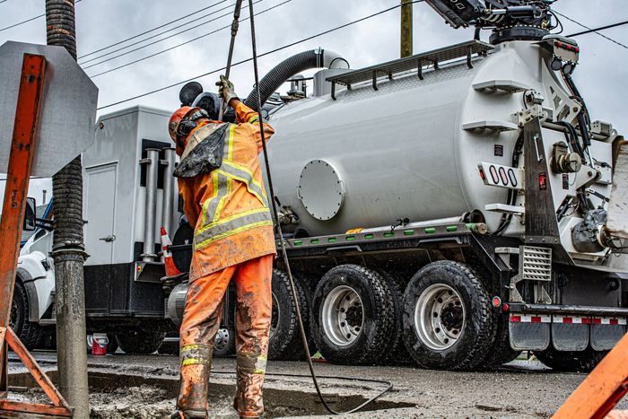 vacuum truck services near me. vacuum trucks near me. vac truck companies. sewer vacuum service near me. vac truck.