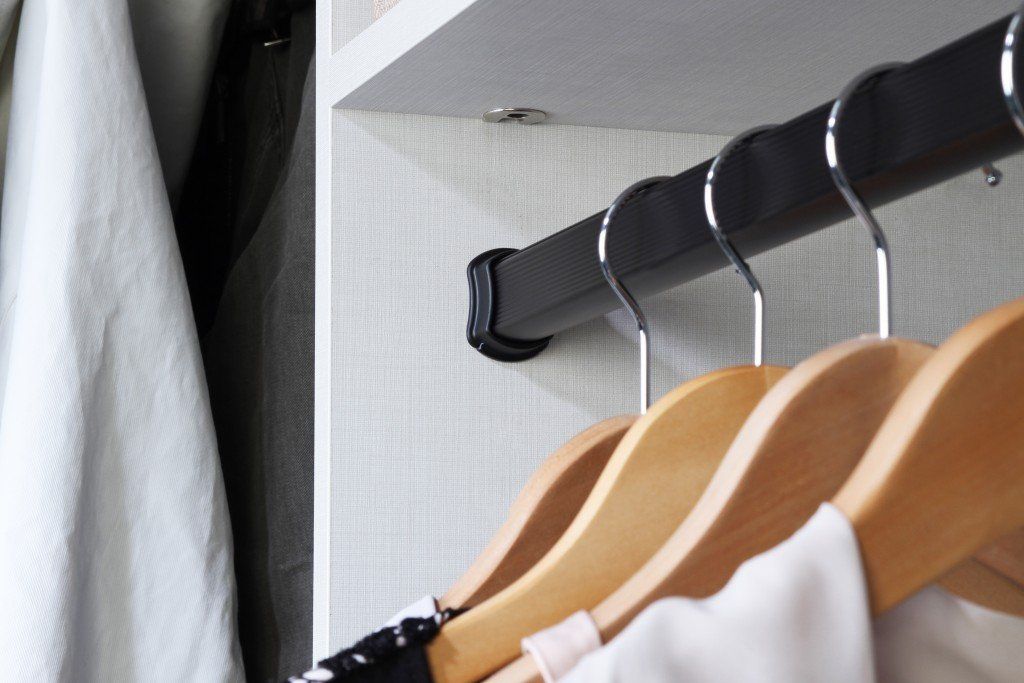 Premium Hanging Rods