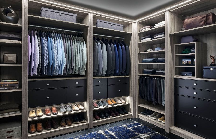 Custom Walk In Closet Design and Installation