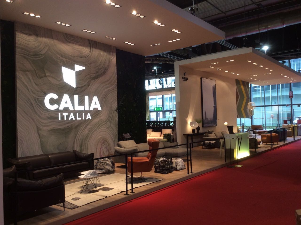 Stand Calia Italia Salone del Mobile Milano, stand allestito da Cusano Stand
