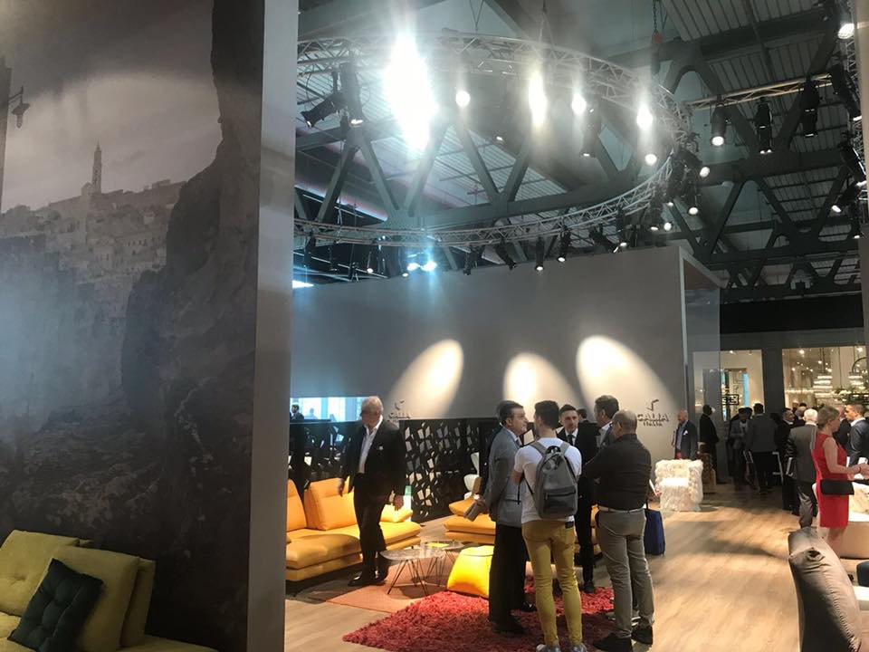 Stand Calia italia Salone del Mobile Milano, stand allestito da Cusano Stand
