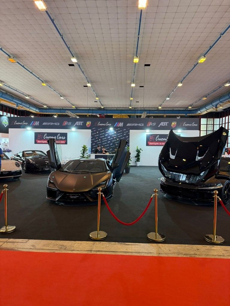 Stand Cuomo Cars