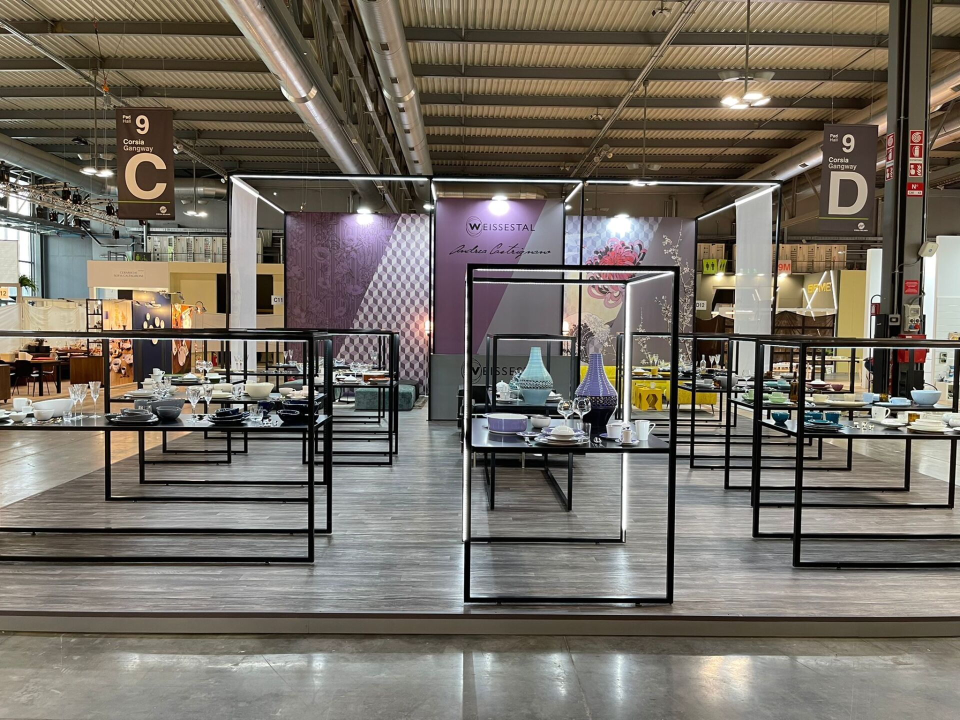 Allestimenti della Cusano Stand alla Fiera Homi di Miano