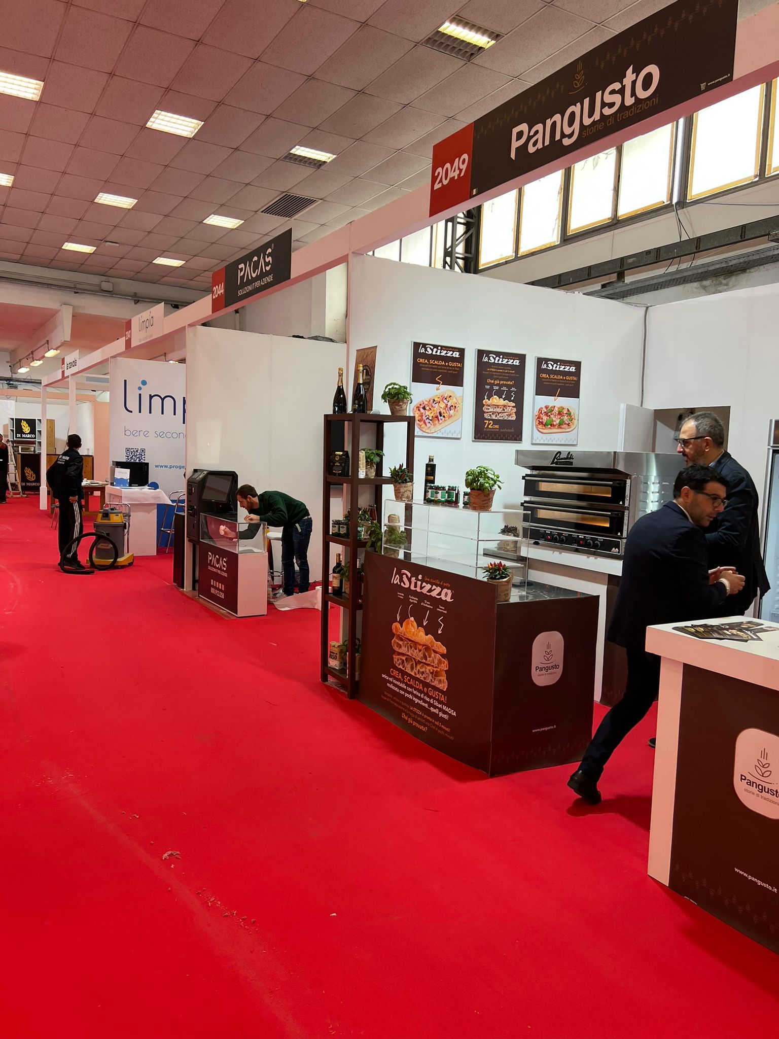 Gustus expo dei sapori mediterranei, Napoli