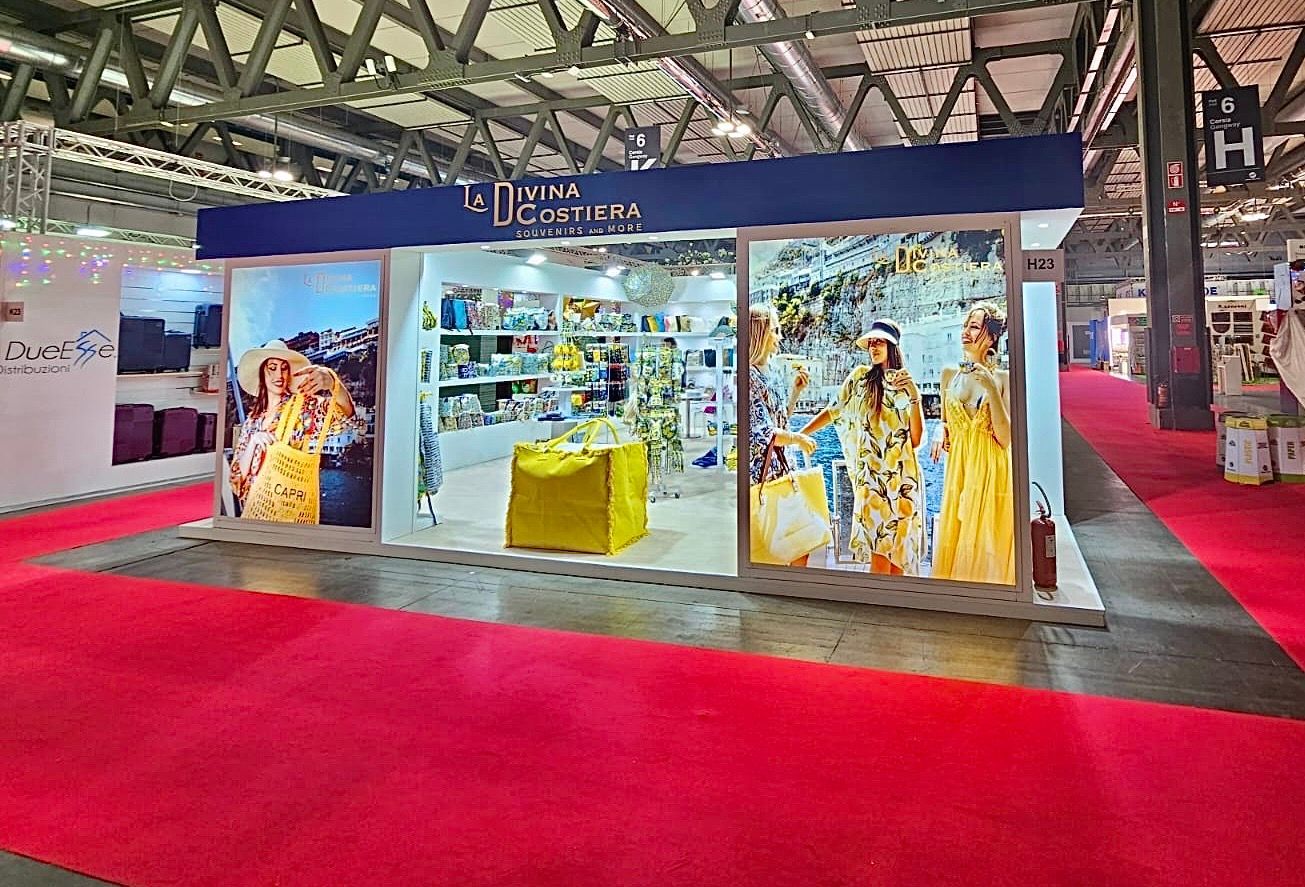 Stand allestito per la La Divina Costiera, Fiera Homi Milano
