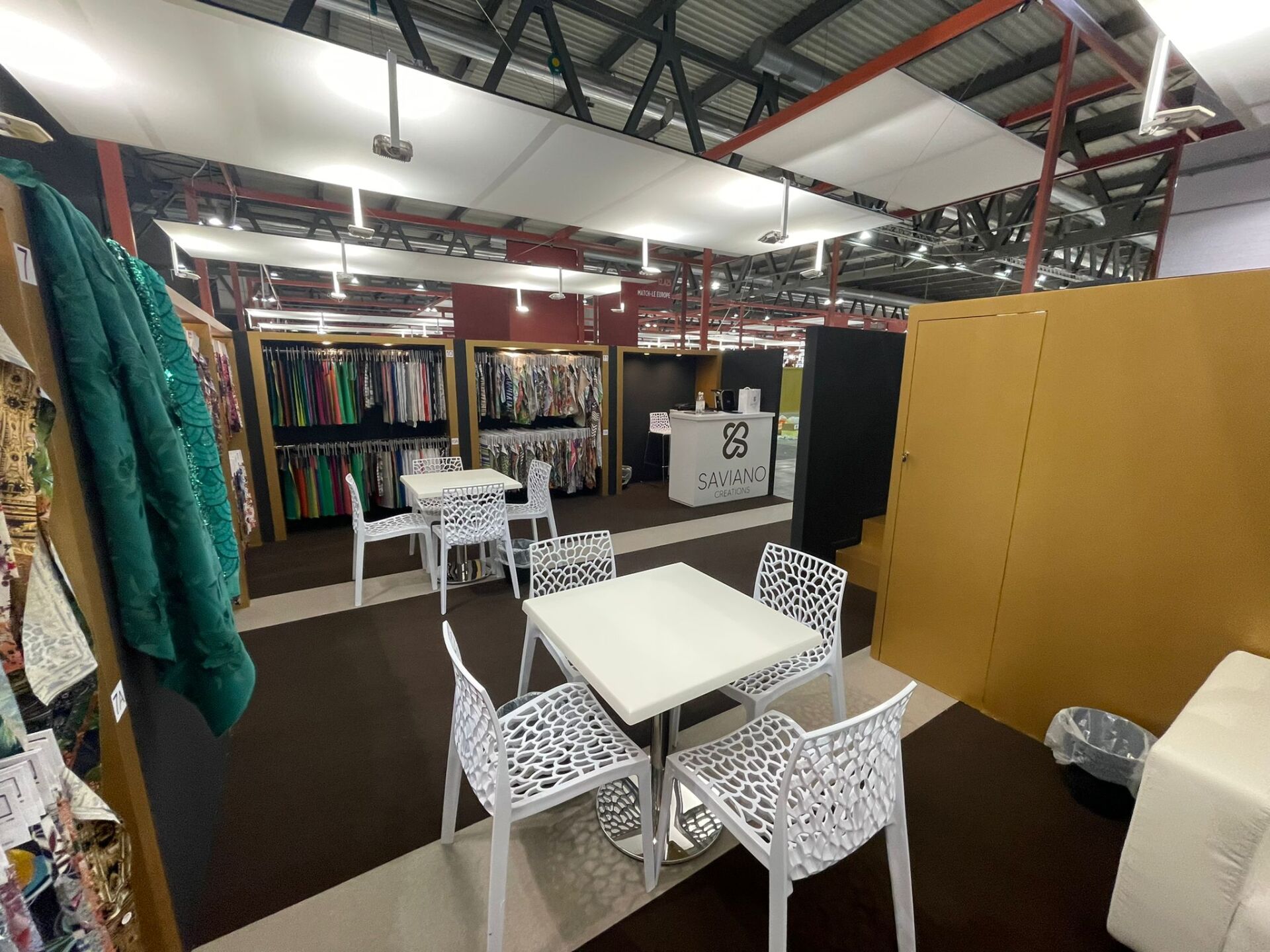 Cusano Stand allestimento stand Saviano, Moda In Milano