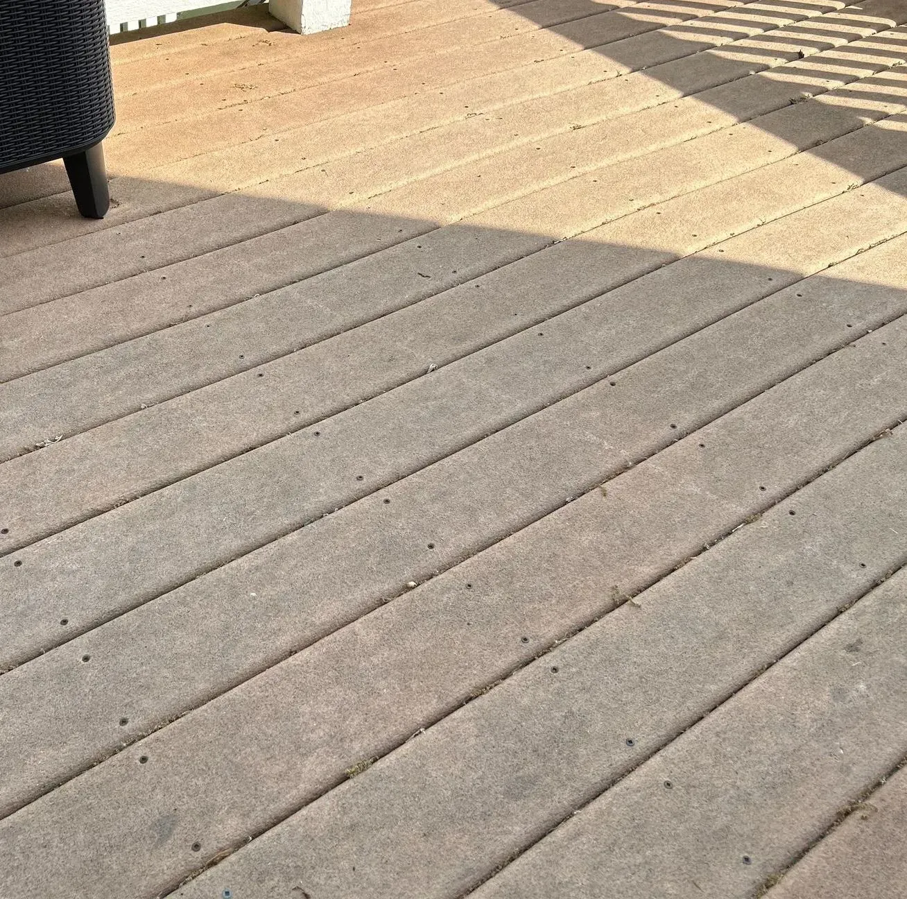 Dirty Space - Lake Zurich, IL - Peter’s Power Wash Services