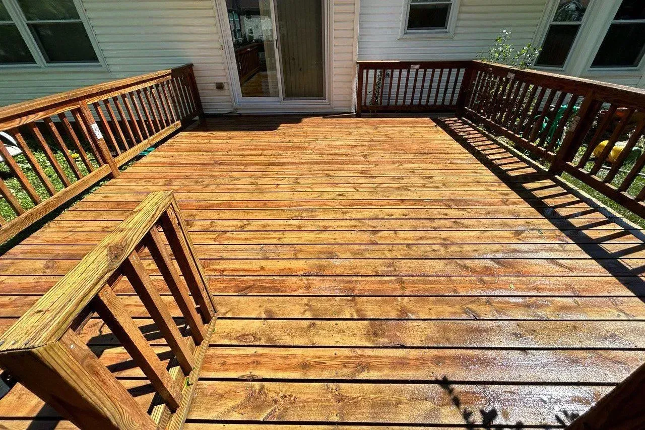 After Deck - Lake Zurich, IL - Peter’s Power Wash Services